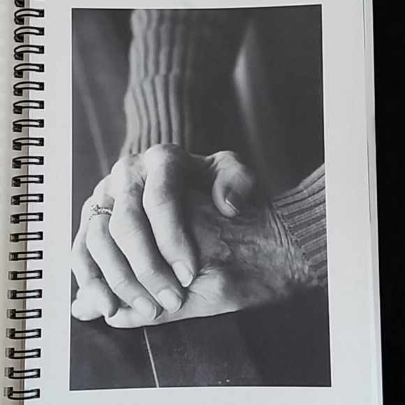 JOURNAL "She: Journey to Self Discovery for Women of All Ages" Amy Rowling, New - Picture 6 of 6